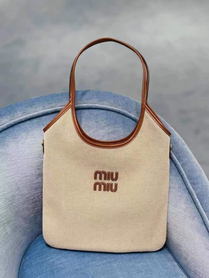 Miu Miu Tote Bags